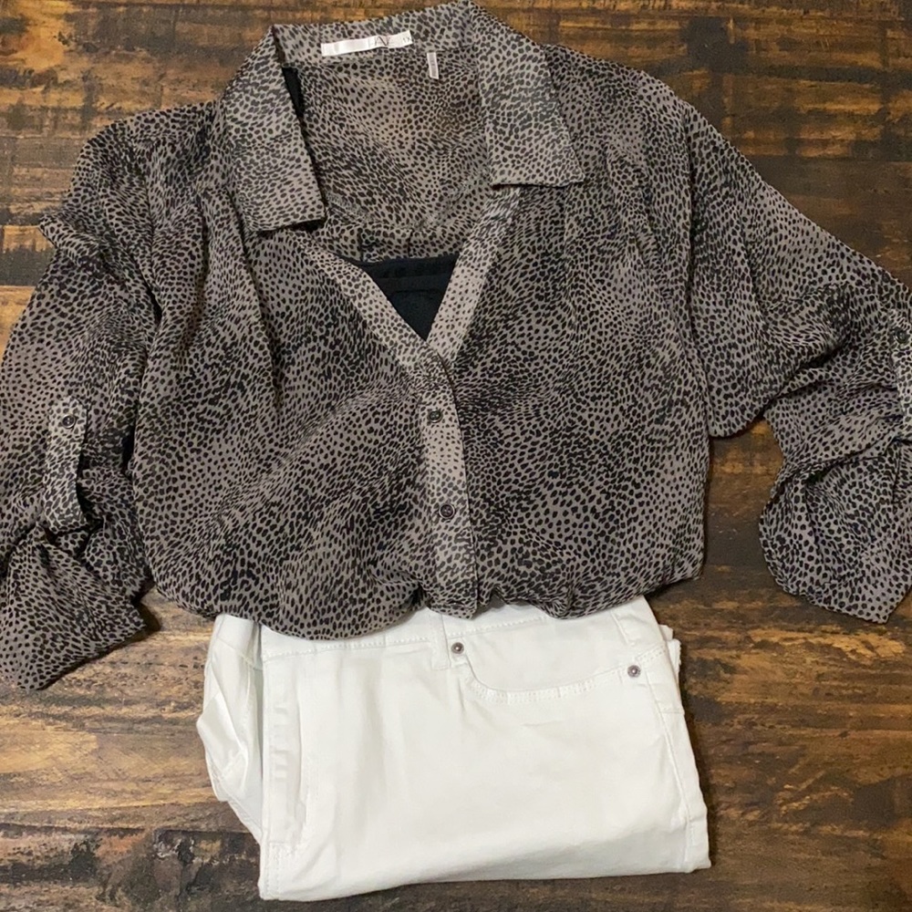 HAVE Sheer Animal Print Gray & Black